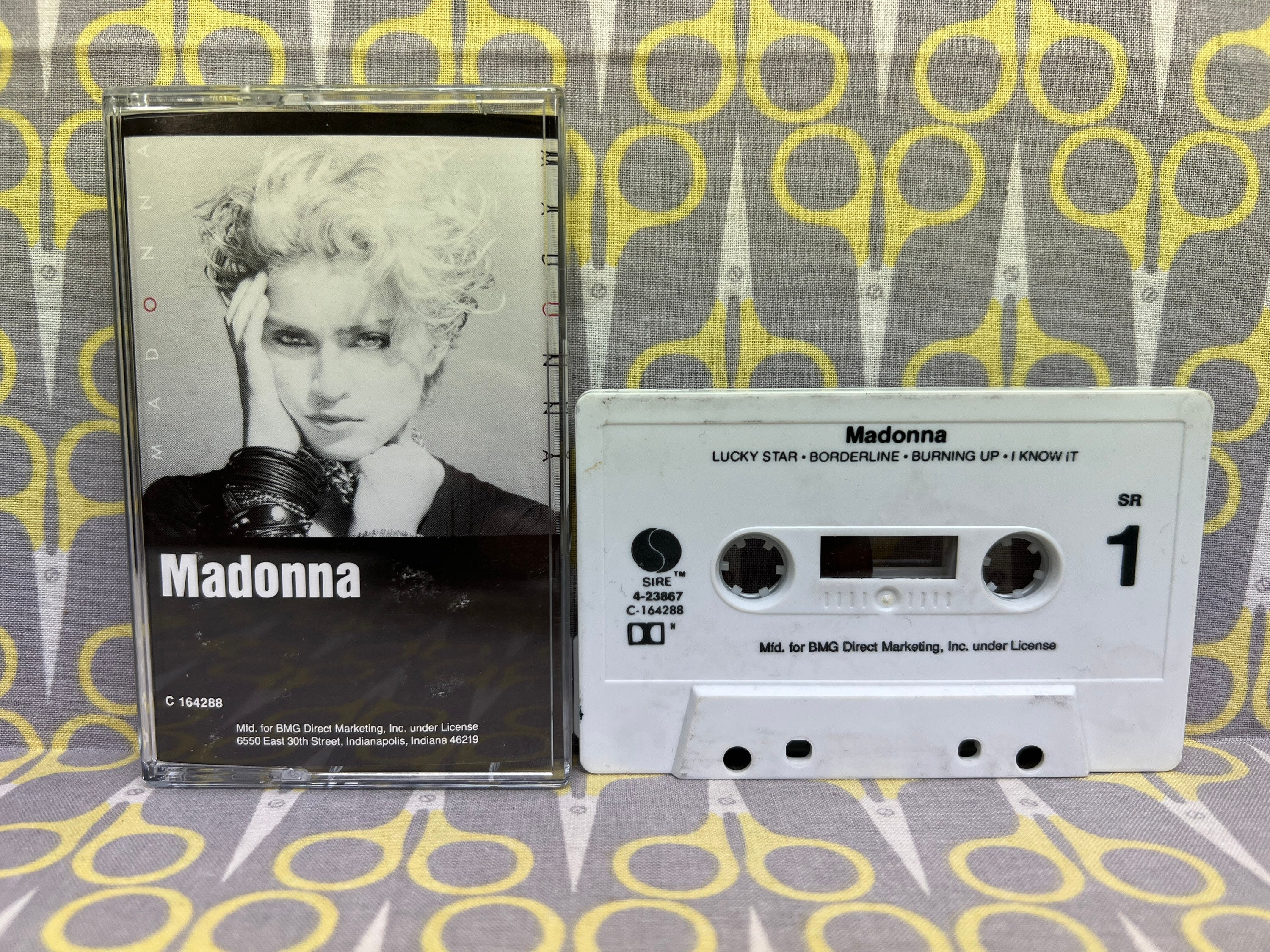 K7 Cassette Audio : MADONNA THE FIRST ALBUM 923867-4 WX22C
