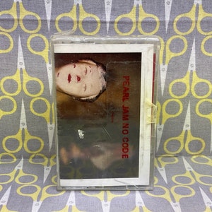 パール・ジャムの「Sealed No Code」カセットテープ ロック グランジ オルタナティブ