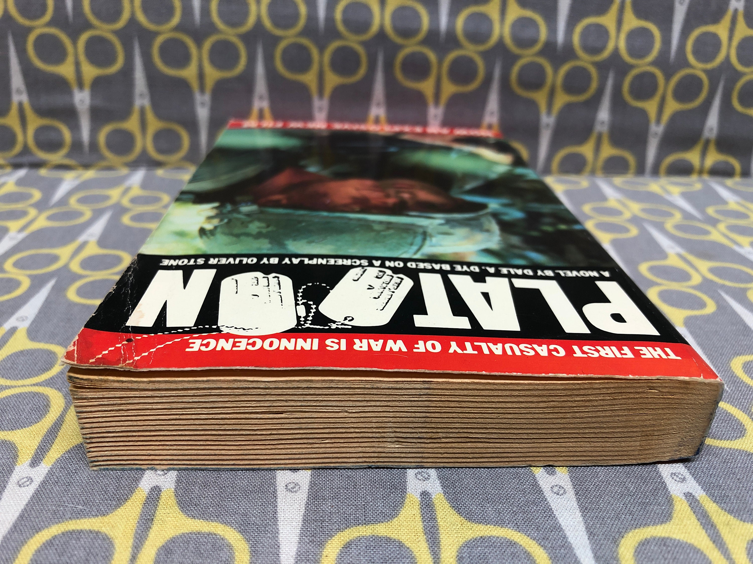 Platoon by Dale A Dye Paperback Book Based on Oliver Stone's