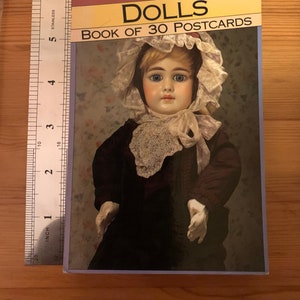 Doll Book di 30 cartoline (1994) di Magna Books.