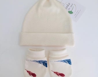 Organic Cotton Baby Knot Hat and Mittens Set with Feather Print for Newborn