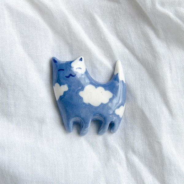 Cute ceramic Happy cat brooch