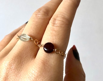 Garnet Gold Filled Chain Ring | January Birthstone Gift | Delicate Ring with Stone | Circles Minimalist Ring | Stackable Ring |Made to Size