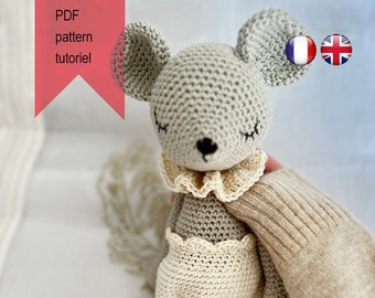 crochet pattern little mouse GITANE  a special gift for special events !