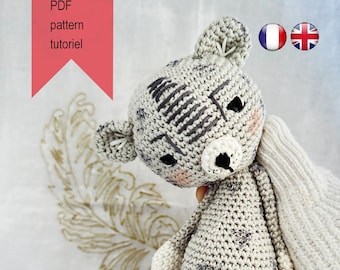 crochet pattern little Snowleopard UNCIA  a special gift for special events !