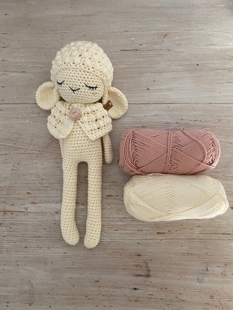 Amigurumi sheep JADE made with organic coton GOTS, stuffed animal for baby gift, amigurumi image 8