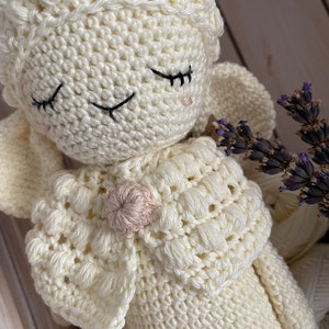 Amigurumi sheep JADE made with organic coton GOTS, stuffed animal for baby gift, amigurumi image 5