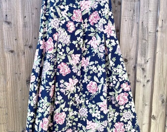 Vintage Laura Ashley garden party navy floral button down skirt 90s