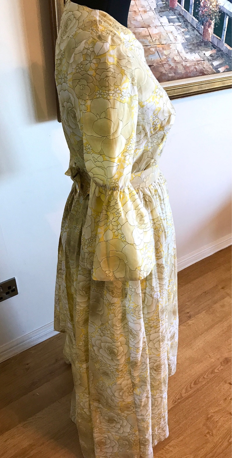 Vintage dress Yellow grey vintage maxi vintage dress floral bow retro
