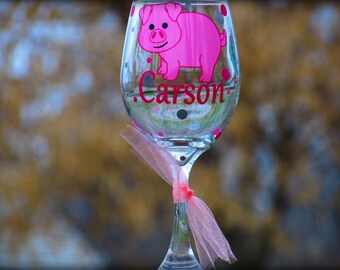 Pig lover, Pig gift, Personalized Pig glass, Personalized Pig gift, Pig lover gift ideas, Gifts for her, best friend gifts, friendship gift
