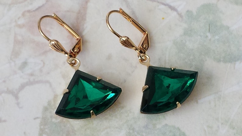 Vintage Emerald Earrings, Green Drop Earrings, Art Deco Earrings, Gold Earrings, Holiday Gifts, Emerald Green Earrings, Gifts for Her image 3