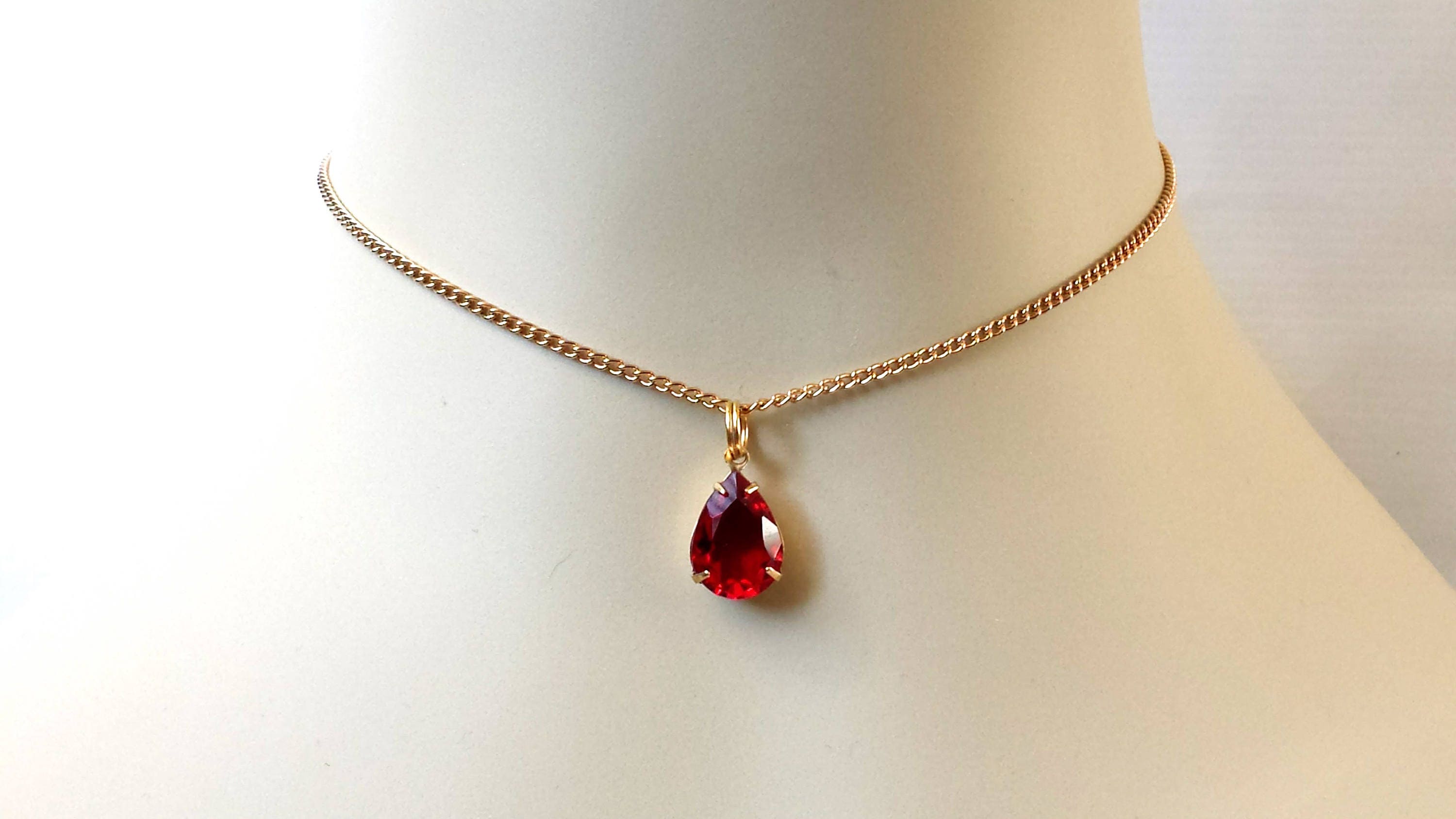 Elisa Silver Pendant Necklace in Red Illusion | Kendra Scott