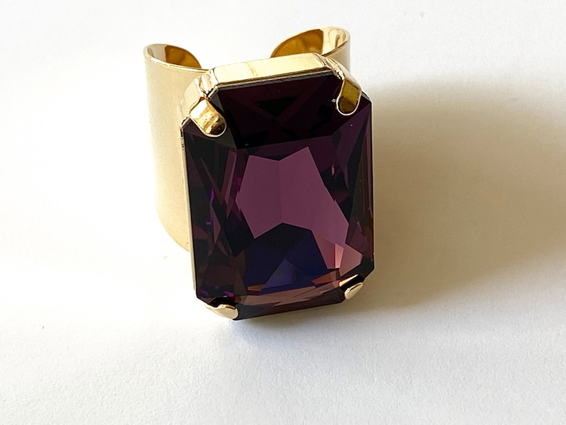 Purple crystal rings - 