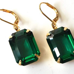 Emerald Crystal Earrings, Emerald Octagon Earrings, Bridesmaids Gift, Anniversary Gift, Prom Jewelry,  Emerald Earrings, Jewelry gifts