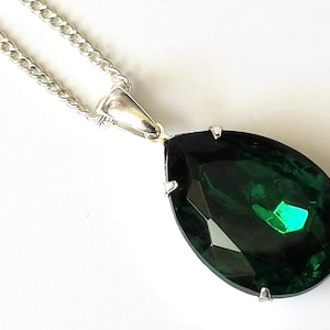 Emerald Teardrop Necklace, Green Drop Necklace, Art Deco Necklace ...