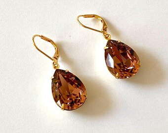 Handmade Blush Rose Crystal Teardrop Earrings: Gold Plated Lever Back, Everyday, Prom, Drop, ArtistInJewelry