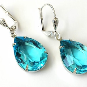 Aquamarine Drop Earrings, Aqua Rhinestone Earrings, Blue Teardrop Earrings, Bridesmaids Jewelry Gift, Aqua Earrings, Blue Drop Earrings