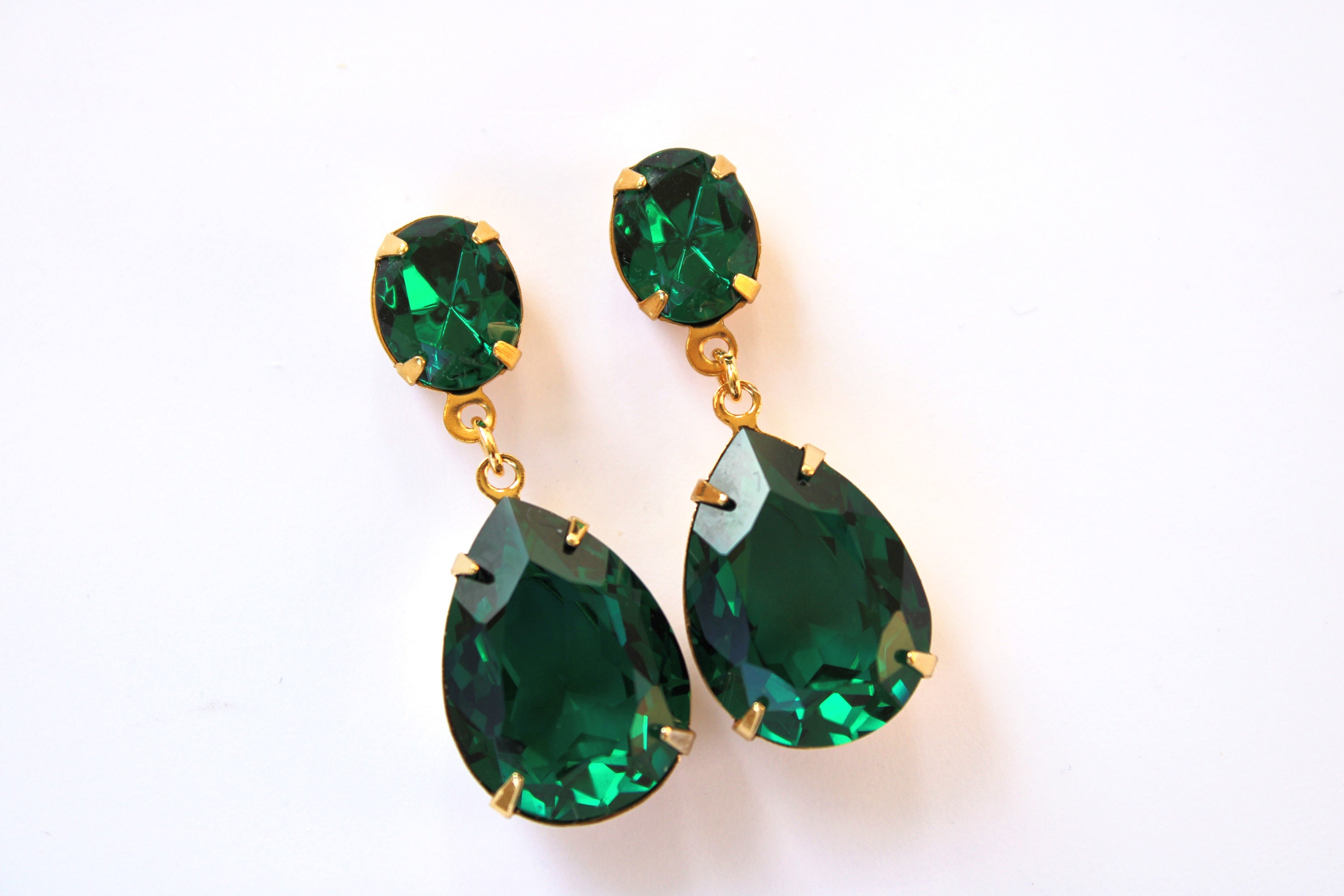 Emerald green crystal earrings discount