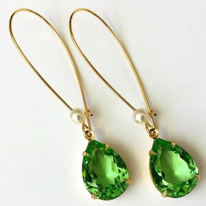 Peridot Crystal Earrings, Green Teardrop Earrings, Peridot Green Earrings. Peridot and Gold Earrings, Green Rhinestone Earrings