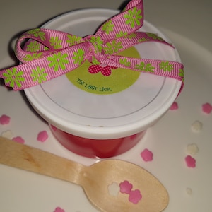 Edible Chocolate Chip Cookie Dough 4 oz. Decorative Cup/Birthday Party Gift/Wedding Favor/Gift/Edible Treat/Different Flavors/Red Velvet/