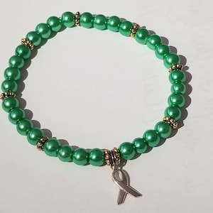Green Awareness Stretch Bracelet / Mental Health / Adrenal Cancer / Cerebral Palsy / Traumatic Brain Injury / Gastroparesis / Glaucoma