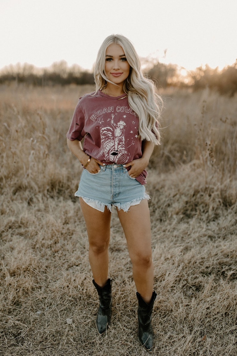 Urban Cowboy Mechanical Bull Distressed Unisex Tee - Etsy