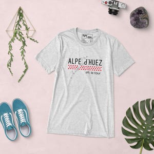Le Tour Cycling Classics | Alpe d&#39;Huez - Unisex Tri-Blend T-Shirt