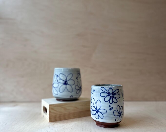 Unique Handmade Ceramic tumbler| 12oz, blue and white, simplistic design