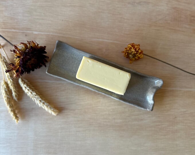 Butter Dish, butter tray, kitchen gadget, simple farm kitchen