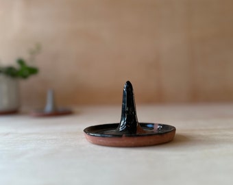 Ceramic ring dish, simple ring dish, ring holder, jewelry holder, pottery ring holder, pottery ring dish