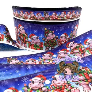 Weihnachtliche Nilpferde auf Ombré-Schneeflocken-Hintergrund, doppelseitiges USDR-Ripsband | 3/8" oder 1,5" einseitiges Designer-Ripsband