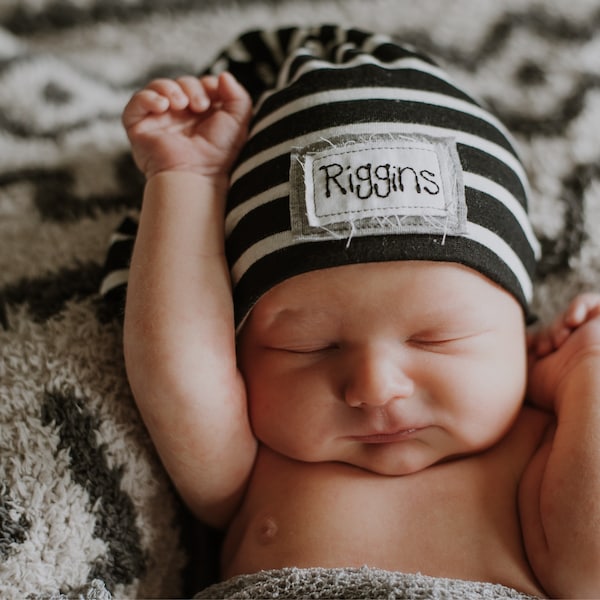 Black baby hat,gift Newborn,personalized newborn hat, Baby name hat, Newborn hat,baby hat, hospital hat, personalized baby hat, macknbean,