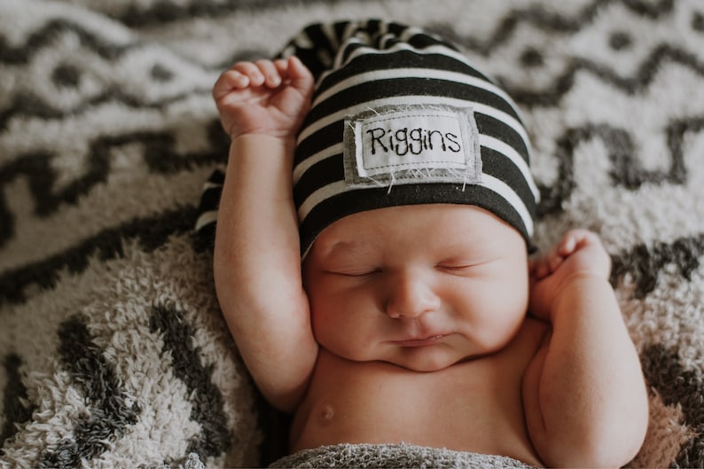 knot hat hospital hat coming home outfit macknbean personalized baby hat Black baby name hat Baby name hat baby hat Newborn hat