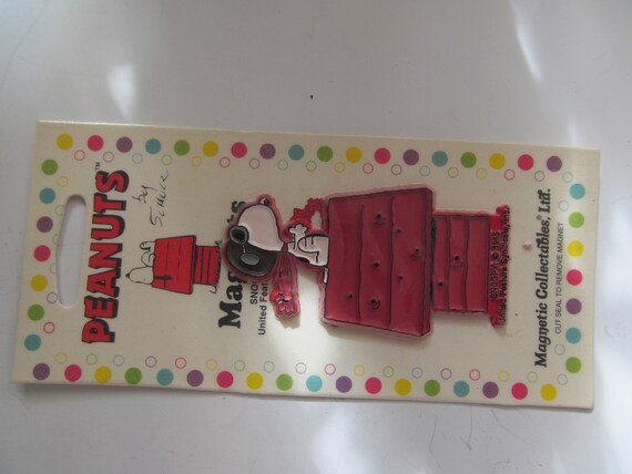 Snoopy Refrigerator Magnet Doghouse Red Barn Vintage Etsy