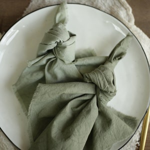 Sage Green Cloth Napkins – Reusable Cocktail Napkins for Rustic Wedding Table Decor or Housewarming Gift