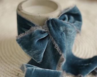 Cinta de terciopelo azul, cinta de terciopelo de seda teñida a mano, cinta para ramo azul empolvado, cinta para invitación de boda, cinta para estilismo nupcial con borde sin rematar.