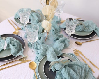 Cheesecloth table runner / Baby shower centrepiece / Wedding table runner / Cheesecloth /Boho table runner / Gauze Table Runner