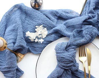 Camino de mesa de gasa azul acero, gasa de algodón teñida a mano, decoración de boda en azul empolvado