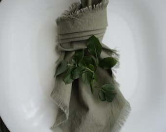 Dark Sage Green Wedding Napkins, Hand Dyed Cotton Cloth Napkins, Frayed Edge Moody Table Decor, Reusable Table Linen