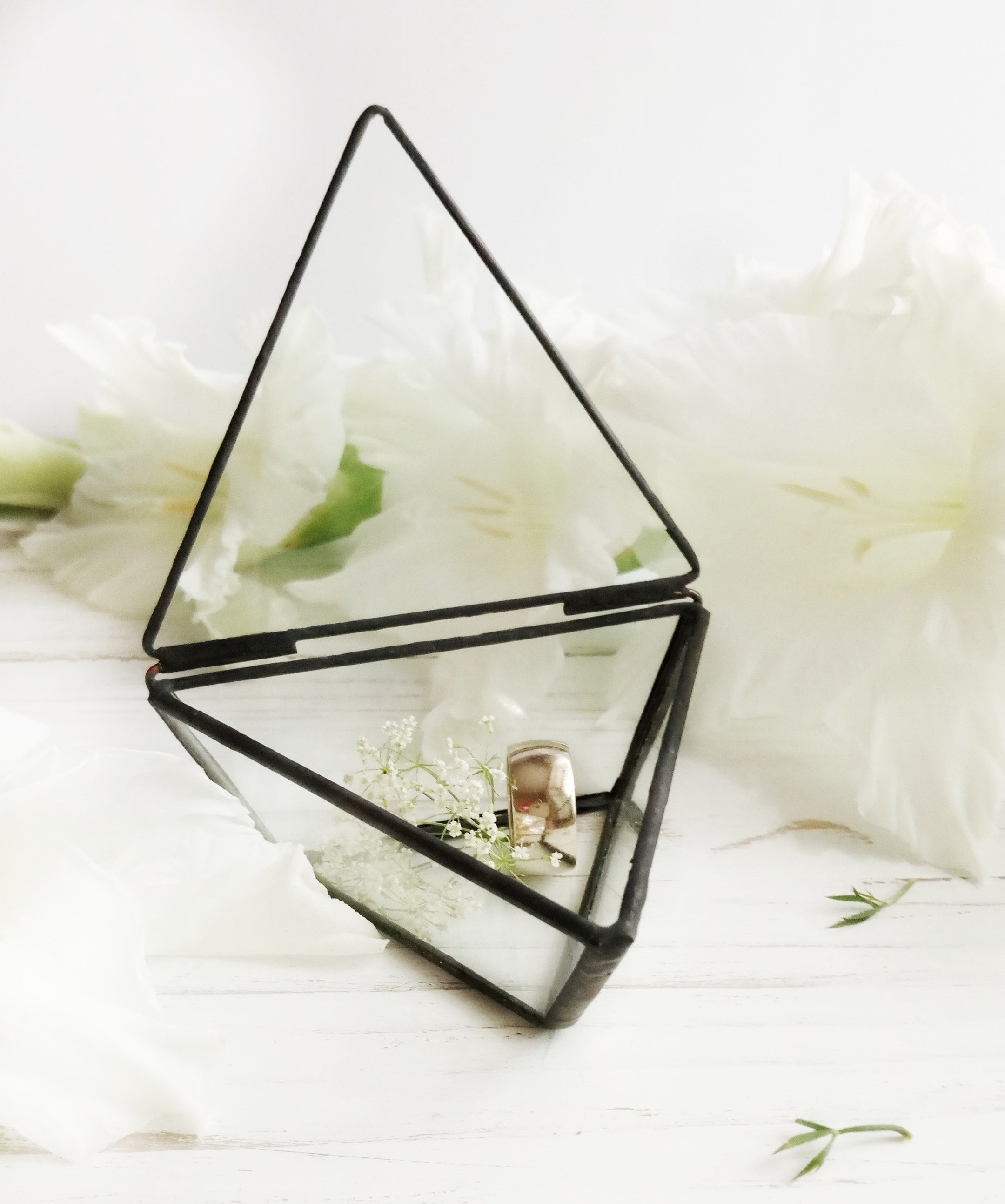 Clear glass ring holder for rustic wedding Glass wedding decor Etsy