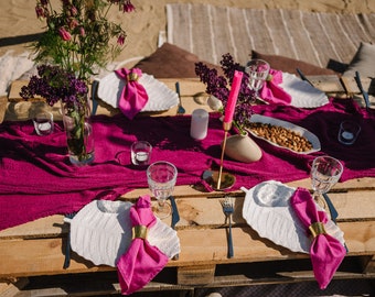 Wedding table runner / Chessecloth / Gauze table runner / Burgundy wedding decor