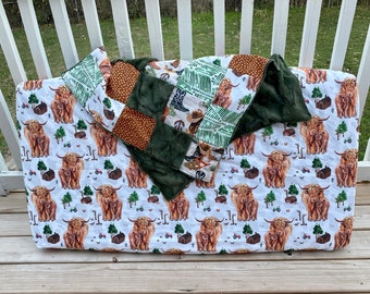 Highland Cow Crib Sheet with Matching Patchwork Blanket