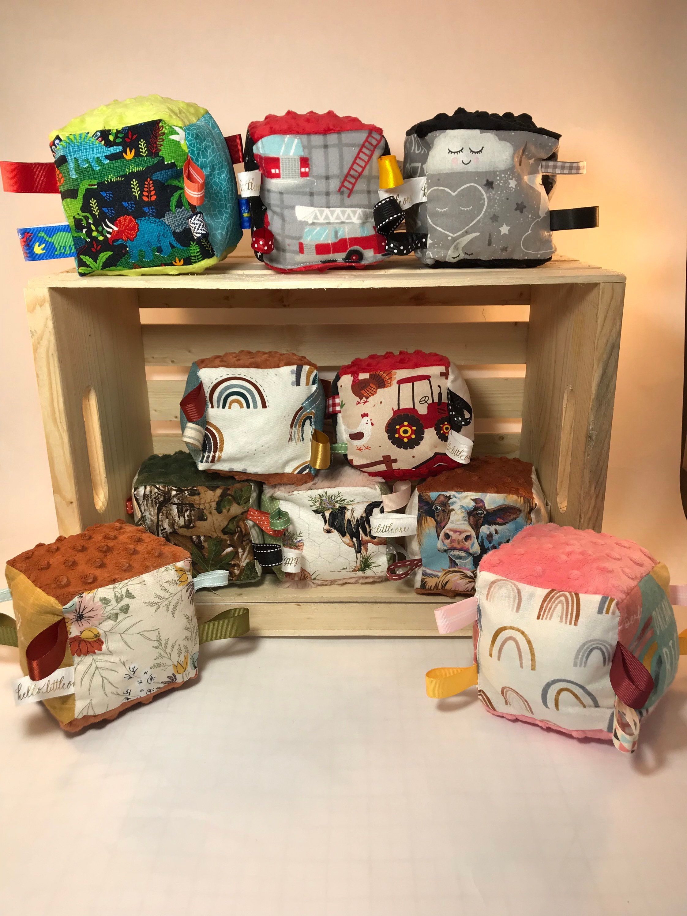 Baby Plush Cube Toy With Crinkle Sounds: Irresistible Fun for Babies