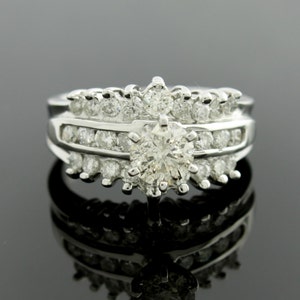 Beautiful 14 karat white gold vintage all natural genuine 1.90 carats total weight diamond engagement ring is perfect for you!