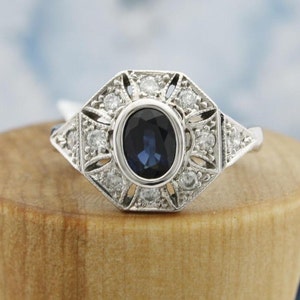 Beautiful Natural Blue Sapphire & Natural Diamonds Vintage Ladies Engagement Ring or Statement Piece made 14 Karat White Gold Size 6.75