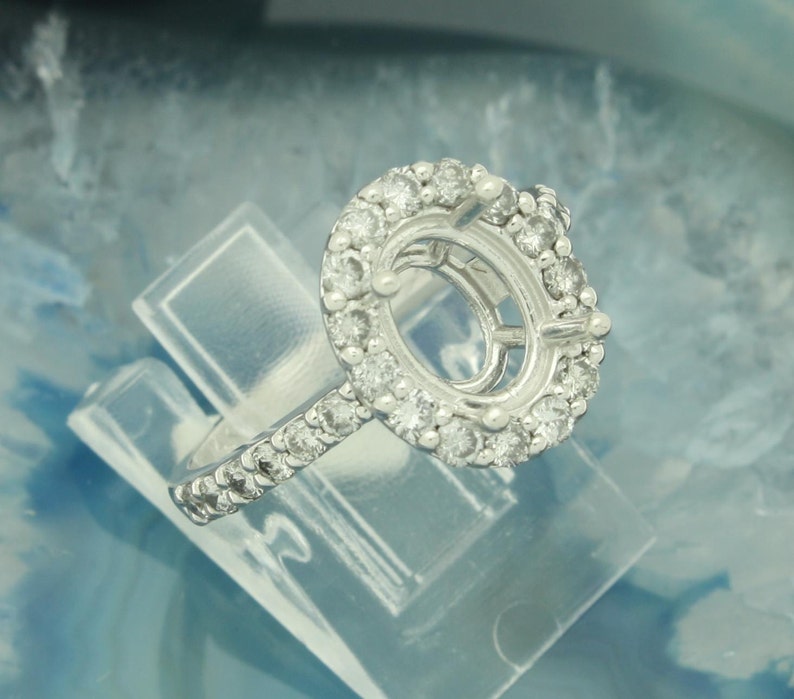 The Perfect Mounting for Your Gemstone This Engagement Ring Etsy