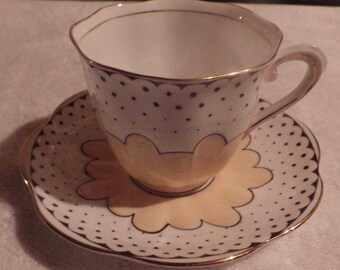 Royal Albert Tea Cup Saucer Bone China Made in England Patten Wanda