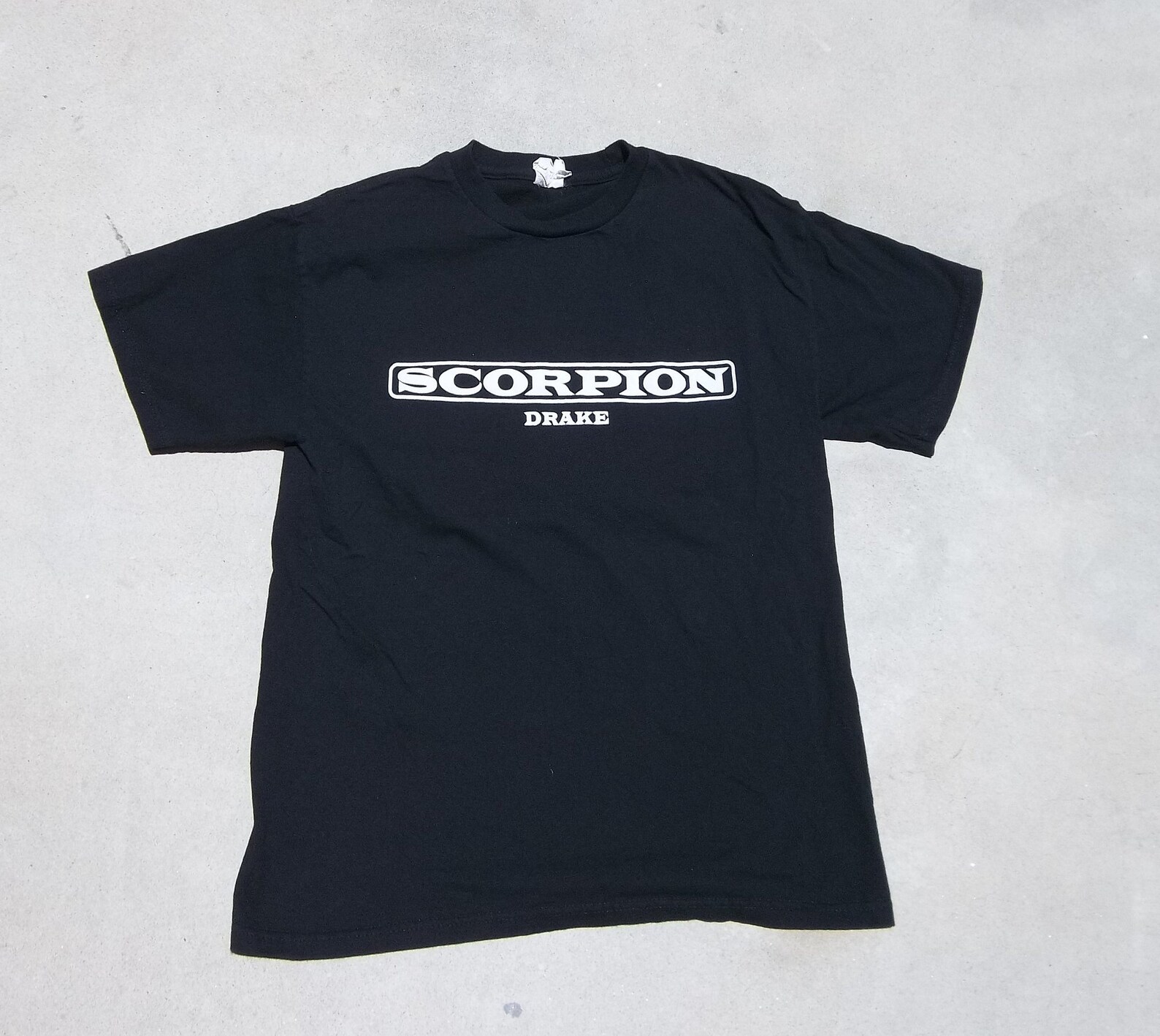 levis cartoon tshirt