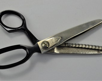 Vintage Sewing Craft Pink Along Pinking Shears Scissors 7" Made in USA