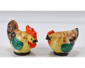 Vintage Ceramic Salt & Pepper Shakers Rooster and Chicken 2-2.5&quot; Tall